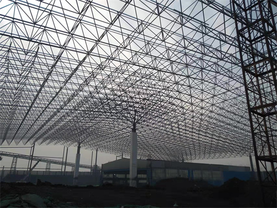 大型煤棚安裝隊